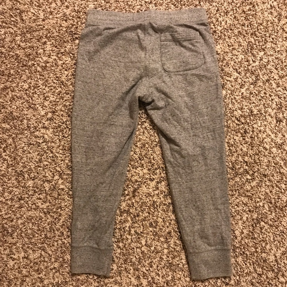 3/$15 Uniqlo Kids Joggers with Pockets - Picture 6 of 9